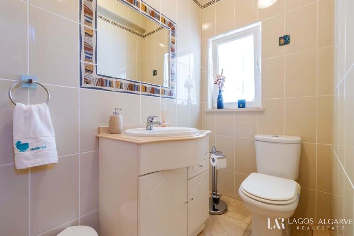 Image No.27-4 Bed Villa for sale