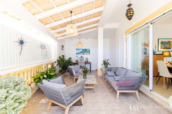 Image No.4-4 Bed Villa for sale