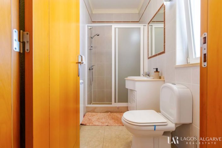 Image No.32-4 Bed Villa for sale