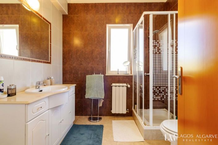 Image No.39-4 Bed Villa for sale