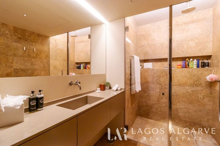 Image No.19-1 Bed Apartment for sale