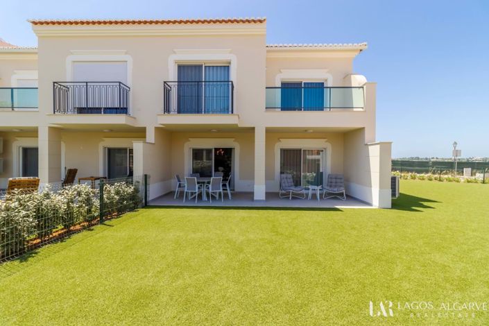 Image No.1-4 Bed Villa for sale