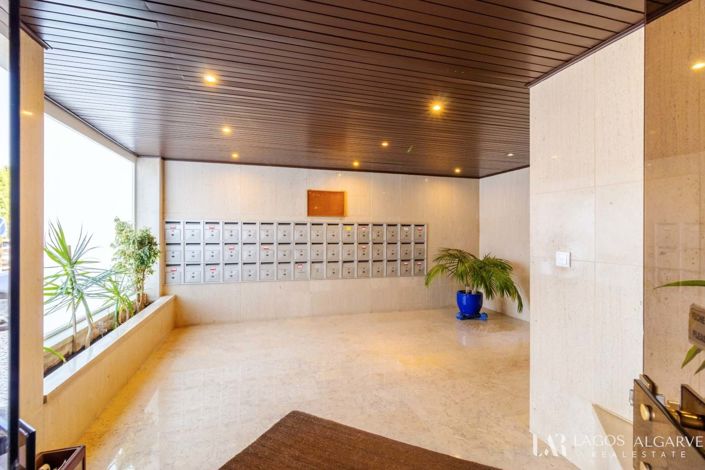 Image No.30-2 Bed Apartment for sale