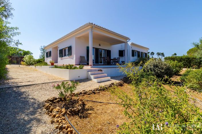 Image No.1-3 Bed Villa for sale