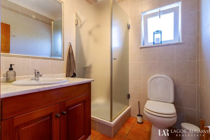 Image No.24-3 Bed Villa for sale