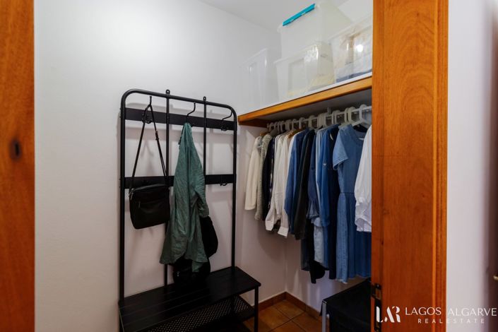 Image No.31-3 Bed Villa for sale