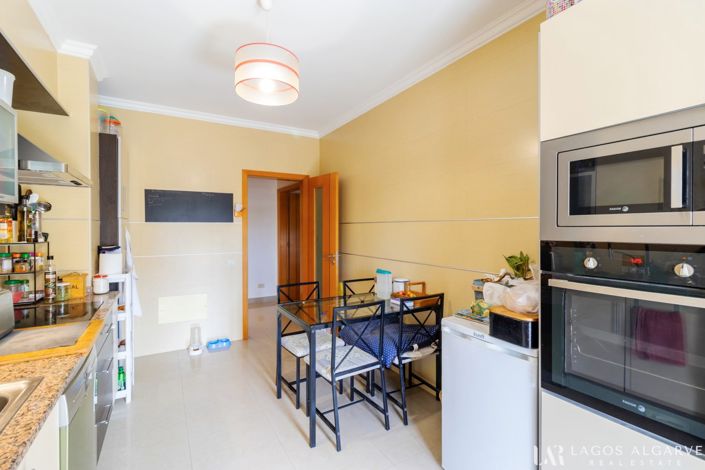 Image No.12-2 Bed Apartment for sale