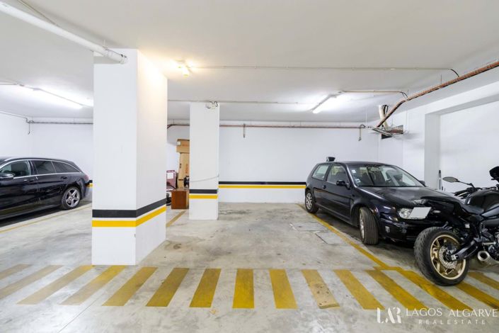 Image No.21-2 Bed Apartment for sale