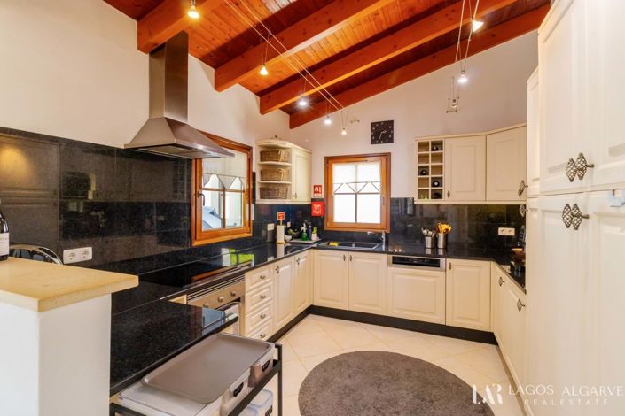 Image No.15-3 Bed Villa for sale