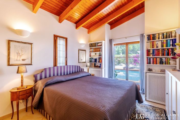 Image No.17-3 Bed Villa for sale