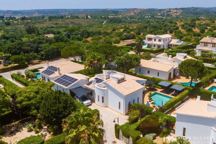Image No.30-3 Bed Villa for sale