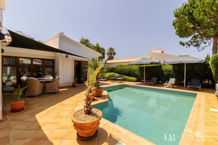 Image No.34-3 Bed Villa for sale