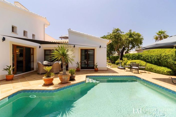 Image No.35-3 Bed Villa for sale