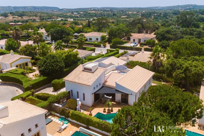 Image No.36-3 Bed Villa for sale