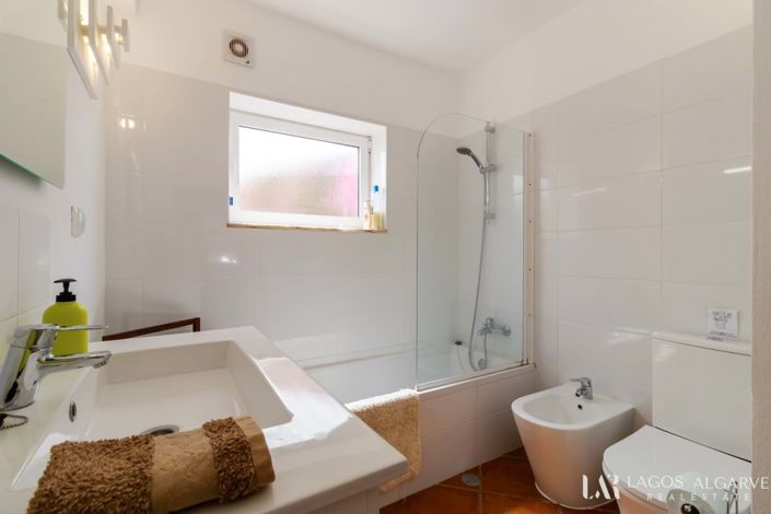 Image No.47-5 Bed Villa for sale