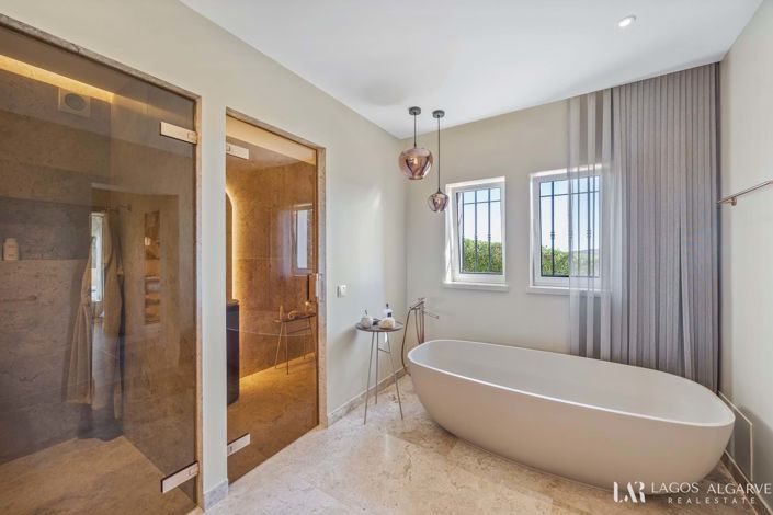 Image No.38-Villa de 4 chambres à vendre à Luz