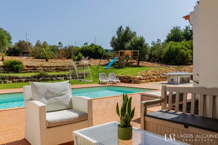 Image No.4-4 Bed Villa for sale