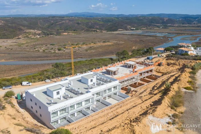 Image No.2-3 Bed Apartment for sale