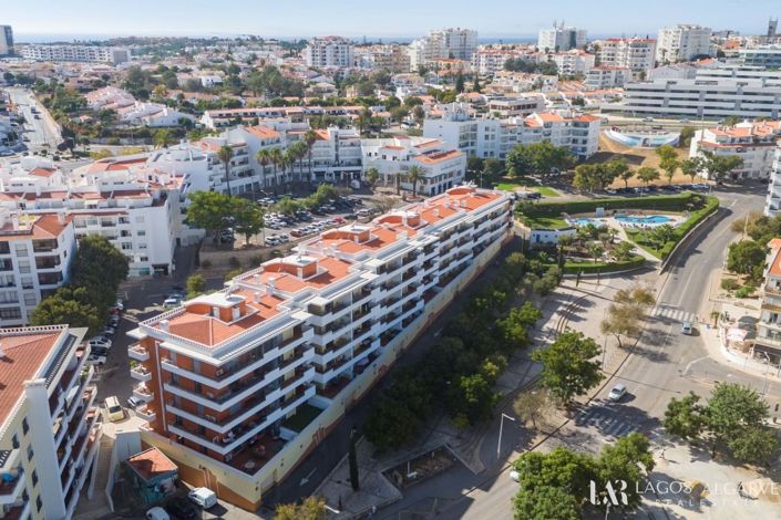 Image No.23-2 Bed Apartment for sale