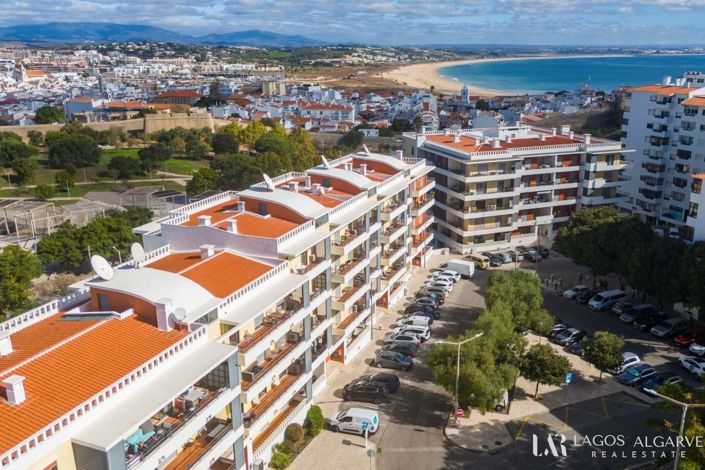 Image No.24-2 Bed Apartment for sale