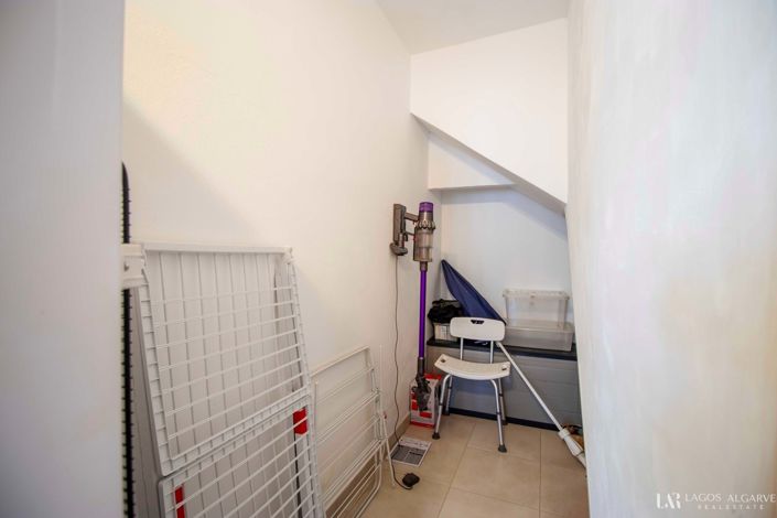 Image No.19-3 Bed Townhouse for sale