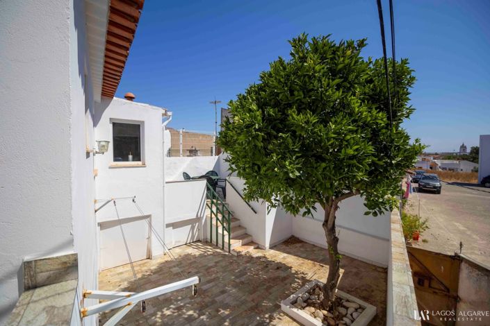 Image No.9-3 Bed Townhouse for sale