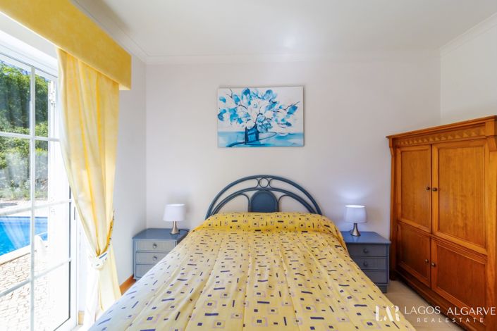 Image No.20-3 Bed Villa for sale