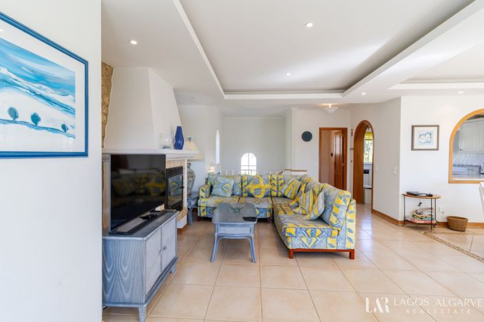 Image No.8-3 Bed Villa for sale