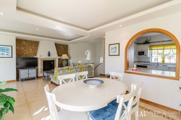 Image No.9-3 Bed Villa for sale