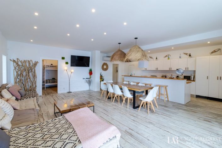 Image No.8-4 Bed Villa for sale