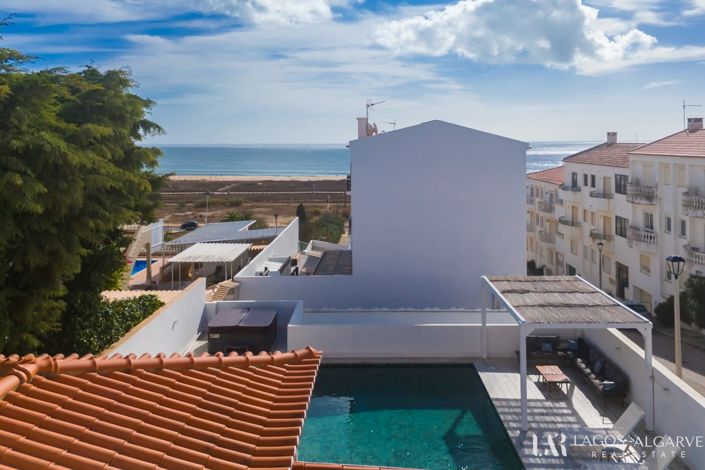 Image No.37-4 Bed Villa for sale