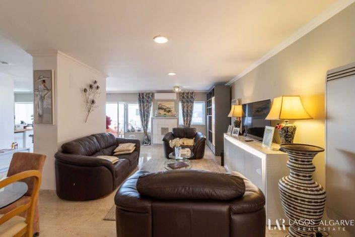 Image No.13-4 Bed Apartment for sale