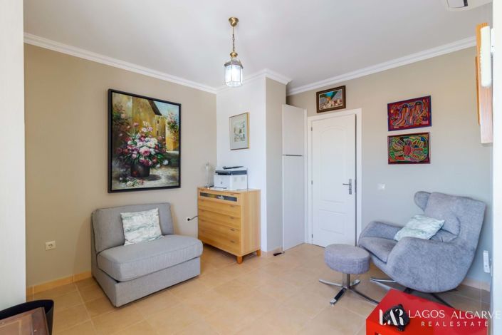 Image No.32-4 Bed Apartment for sale