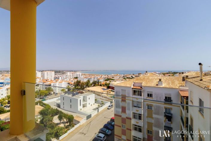 Image No.36-4 Bed Apartment for sale