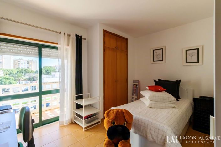 Image No.17-Appartement de 3 chambres à vendre à Lagos