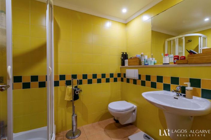 Image No.21-Appartement de 3 chambres à vendre à Lagos