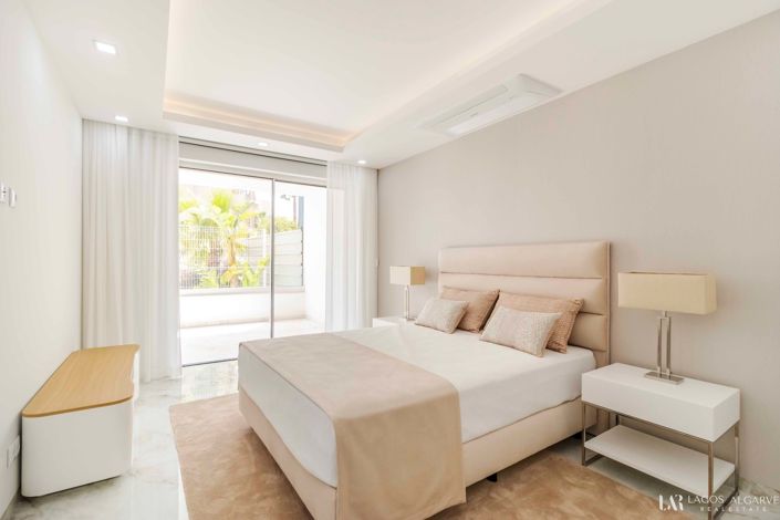 Image No.16-4 Bed Apartment for sale