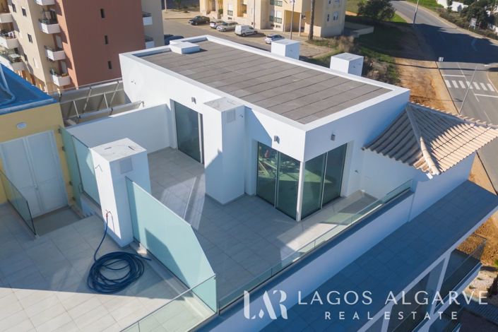 Image No.27-4 Bed Apartment for sale