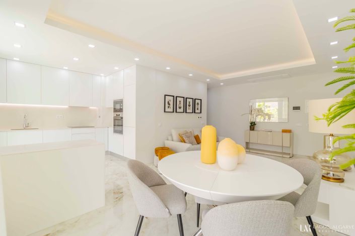 Image No.5-4 Bed Apartment for sale