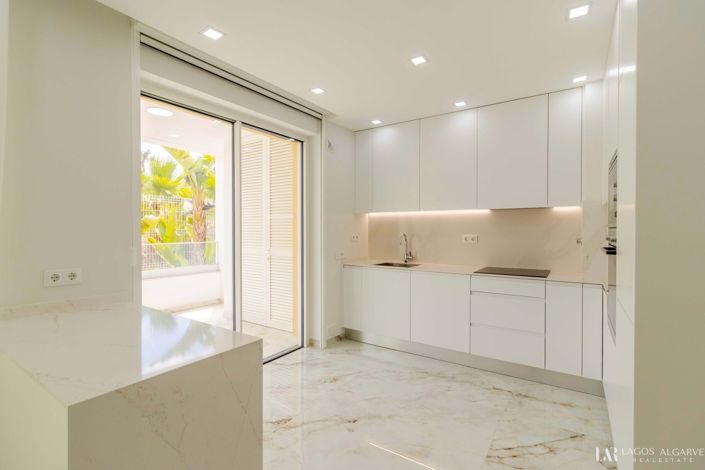 Image No.7-4 Bed Apartment for sale