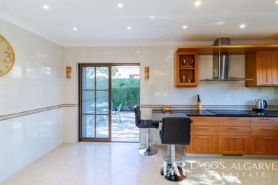 4507-738898-f3f118e7c37f7f368f07435f1da9c3e2a