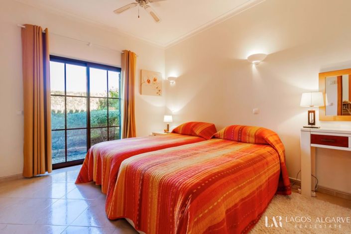 Image No.30-Villa de 2 chambres à vendre à Vila do Bispo