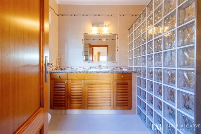 Image No.33-Villa de 2 chambres à vendre à Vila do Bispo