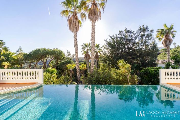 Image No.2-5 Bed Villa for sale