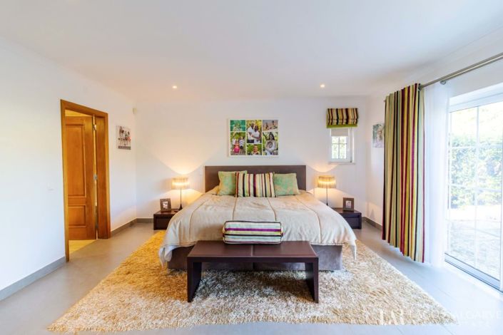 Image No.23-5 Bed Villa for sale