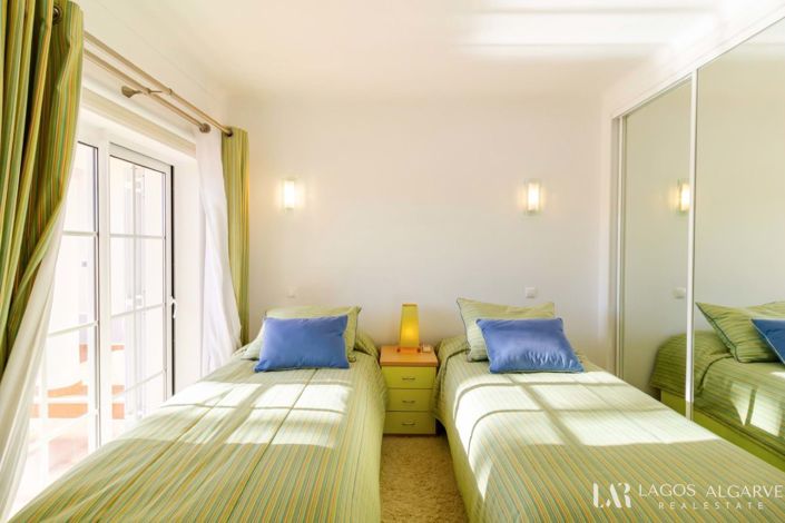 Image No.36-5 Bed Villa for sale