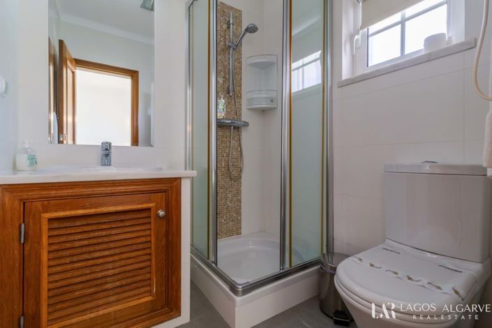 Image No.37-5 Bed Villa for sale