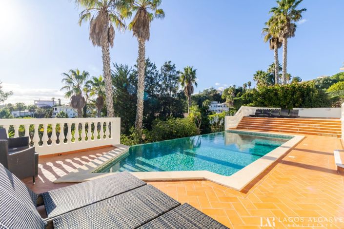Image No.41-5 Bed Villa for sale