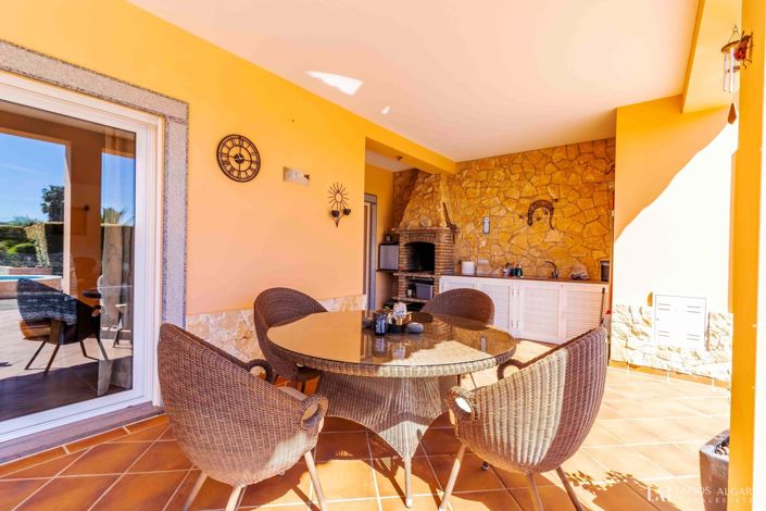 Image No.13-4 Bed Villa for sale