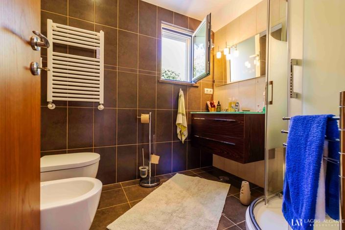 Image No.22-4 Bed Villa for sale